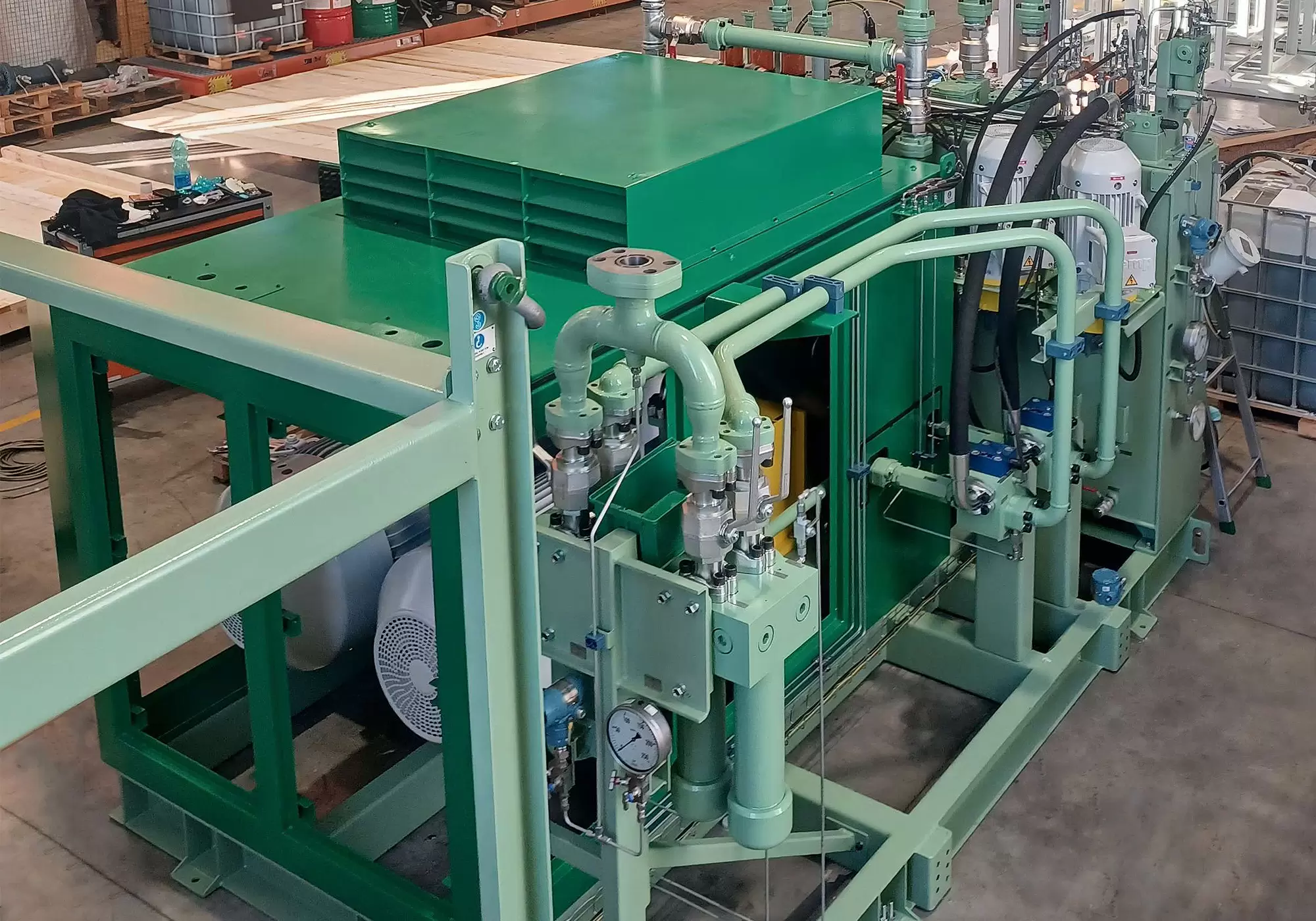 Pic #0 - Hydroservice fornisce una centralina idraulica per Supreme Petrochem Ltd.