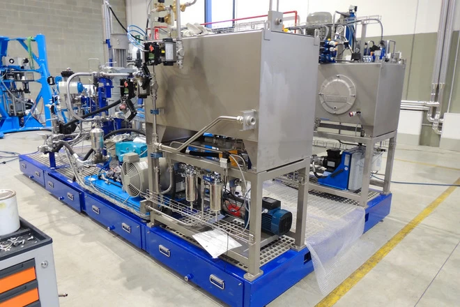 Pic #3 - Banco di test per simulazione BHT blocco asta di perforazione nel drilling