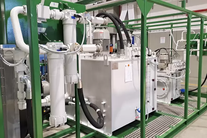 Pic #2 - Centrale Oleodinamica PED Exergy P - Centrale lube & seal oil skid - Regno Unito